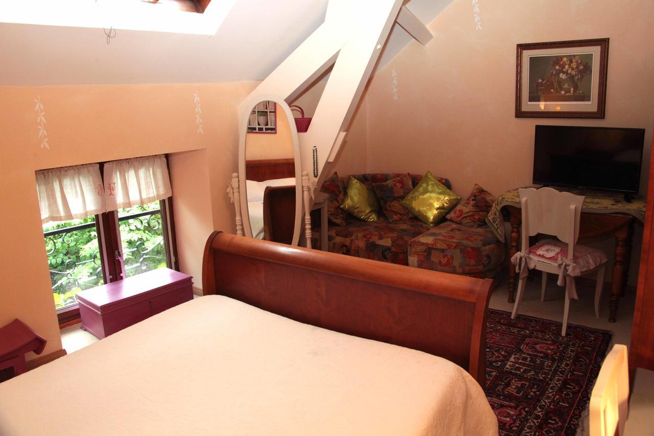 La Vigne Vierge Bed & Breakfast Castillon-en-Couserans Dış mekan fotoğraf